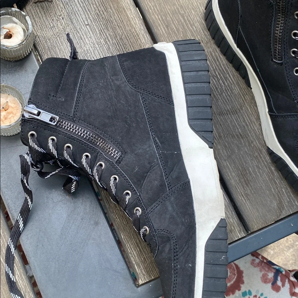 Day Five Daemon Black & White Men's Mid Cut Sneaker Boots  Size 12